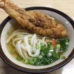 讃岐うどん がもう - 熱いうどん小とゲソ天　150円+100円