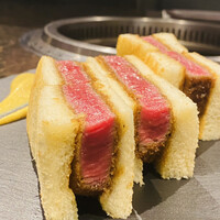 ヤキニク旭 - 名物の　シャトブリサンド