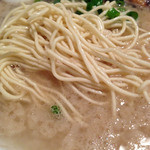 博多屋台 - 博多ラーメンこってり　もつめし　替玉　2013年2月