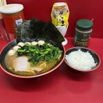 横濱家系ラーメン 勝鬨家 - 