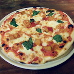 ラ・カント - カポナータとモッツァレアのピッツァ　マルゲリータよりも深い味わいがありました。