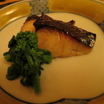 衛藤 - 5品目の焼き物は鰆の西京焼き