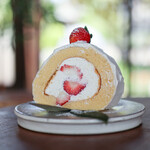 TSUMUGI cafe - 米粉のロールケーキ いちご☆