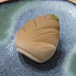 豆暦 - 竹の子（季節の生菓子）