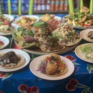 ロティー チキン アンド ジャッキー タコス_1