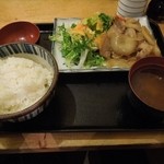 炭火焼き鳥 串八珍 - 生姜焼き定食　６３０円　H25.1