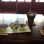 露瑚 - 小鍋とご飯