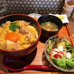 たまや - 炭火焼親子丼 ¥1050