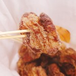 中洲からあげ英吉 - 片栗粉多めタイプかな