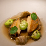 レストラン オオツ - 2022.4 八戸産エゾアワビ そのジュと葛のソース アーティチョーク 空豆