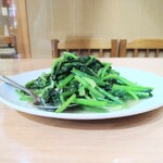 台湾料理味香園 - 青菜炒め(ほうれん草炒め)