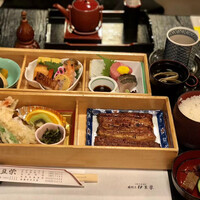 鰻割烹 伊豆栄 本店 - 