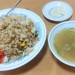 チュー - 炒飯大盛り