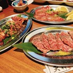 朝まで焼肉 天神 - 