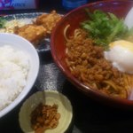 麺厨房 華燕 - Bセット（唐揚げ２ヶ＆ライスで+350円）