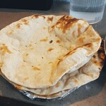 NEW PESHAWAR RESTAURANT - ロティ2枚