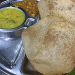 Komala Vilas - ポーリ