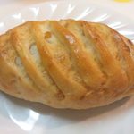 ル　ペトラン - 2013.2. クルミミルクパン（\130）