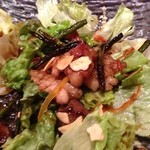 たいのたい - ニンニクの芽とホルモン炒め