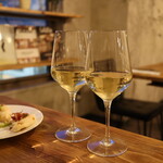 ミニPizzaと西洋料理 unnoe - バランガホワイト（ギリシャ）680円(2022年4月)