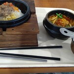 特製牛カルビの石焼ビビンバ＋ミニ韓ラーメン