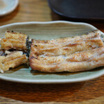 かぶと - 左天然、右養殖。