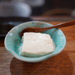 かぶと - 冷奴。そのままが一番美味い。