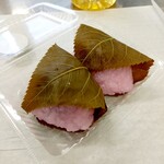 菓夢in - 料理写真:さくら餅 140円