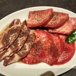 焼肉 炎座 - タン3種盛り1580円