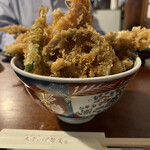 土手の伊勢屋 - 高さもあります。