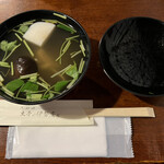 土手の伊勢屋 - 吸い物。肝入ってます。