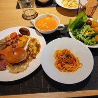 フォルク キッチン オールデイダイニング  - 