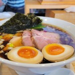 麺屋 いえろう - 醤油ラーメン特製のせ