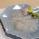 うを徳 - 《豊後（ぶんごのくに）》"黃蓋鰈（しろしたがれひ、=まこがれひ）"、魚軒（さしみ）