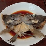 Izakaya Yourouya - こしょう鯛のカブト煮