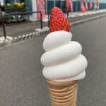 NO NO NO ただのソフトクリーム屋じゃありません - 