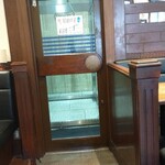 プロント 九段下店 - トイレは店外のビル共用