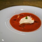 シャテーニュ - 苺のスープ　クリームチーズのムース