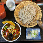 Kanouya - スパイシーカレー汁蕎麦