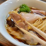 らぁ麺 紫陽花 - 黒豚チャーシュー