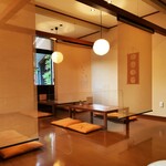 北丸家 - 店内。
