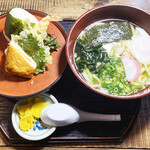 茶屋特製うどん・そば