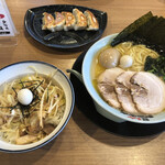 Machida Shouten - 小ネギチャ丼&餃子&MAXラーメン