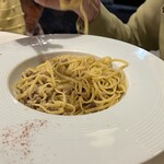Cantine Barbaroux - 娘は前回と同じ Tajarin al ragù bianco alle 3 carni (11€) 
