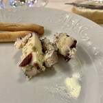 Cantine Barbaroux - この青かびチーズは初めて食べるが皆で取り合いになった