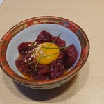 鮨 一海 - 中トロまぐろの喉仏のユッケ