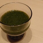 鮨 一海 - 山芋とワカメのせいろ蒸し