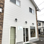 ケーキハウス ブートンドール - シンプルな外観