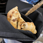 ガストロノミー ジョエル・ロブション - ワゴンで提供されるパン