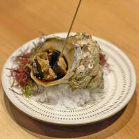 サザエのつぼ焼き